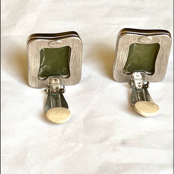 GIVENCHY Vintage Brushed SilverTone Green Resin Clip Earrings - Picture 7 of 11